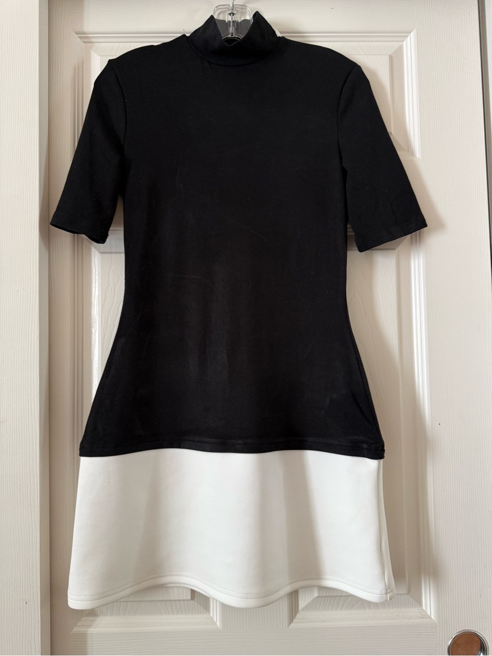 Margot Two-Tone Mini Dress - Black and White - Picture 5 of 6
